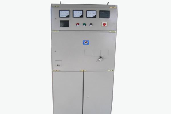 广阳控制箱-3683聊聊多回路控制箱技术参数